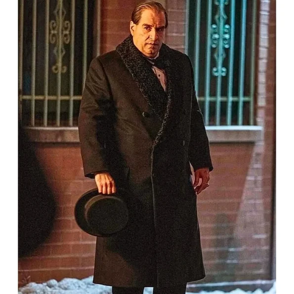 the-penguin-oz-cobb-coat