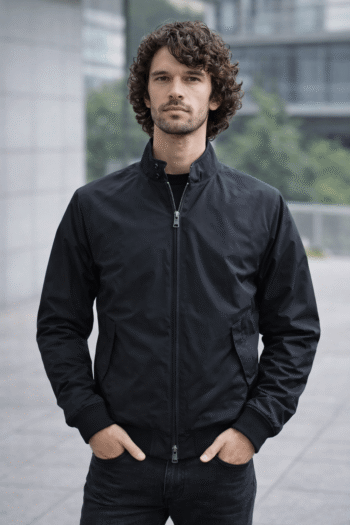 Men&rsquo;s Black Lightweight Zipper Jacket &ndash; Casual & Stylish